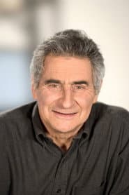 Jean-Christophe Victor dans le rôle de Speaker