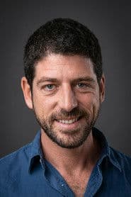 Cemal Hünal as Alper