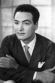 Mohamed Fawzi as صلاح
