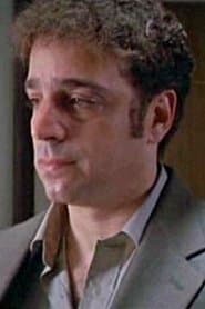 Glenn Wein dans le rôle de Psychiatrist