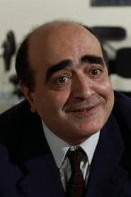 Aldo Rendine في دور Giuseppe Romita