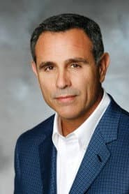 Craig Piligian as Detective