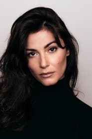 Elysia Rotaru في دور Mary