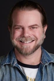 Justin Cook dans le rôle de Dende (voice)