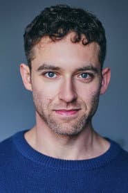 Daniel Grave as Eren Gaparso