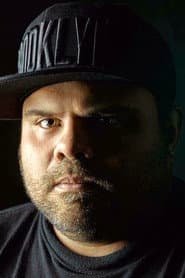 Julián Caicedo as Productor