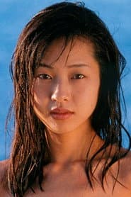 西田ももこ dans le rôle de Naomi