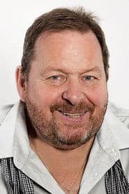 Ottfried Fischer as Cook