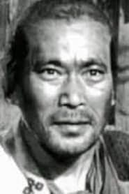 Yoshio Kosugi dans le rôle de Mosuke