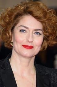 Anna Chancellor في دور Miss Bagstock