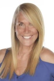 Tracy Brooks Swope في دور Capt. Blake