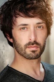 Darren Bransford في دور Nehemia