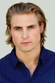 Nate Crnkovich dans le rôle de Wyatt