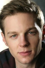 Will Pullen dans le rôle de Phil Ledbetter