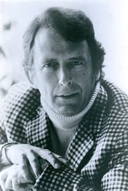 Fritz Weaver في دور Alex Harris