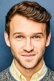 Andrew Asper dans le rôle de Gage