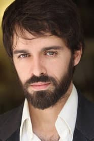 Alberto Amarilla في دور Hermano Andrés