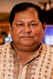 Kharaj Mukherjee في دور CBI Officer Roy