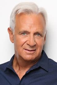 Αλέξανδρος Αντωνόπουλος في دور Dr. Apostolos Drougas