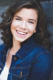 Alison Sullivan في دور Sara