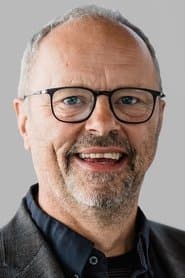 Robert Llewellyn dans le rôle de Gryphon