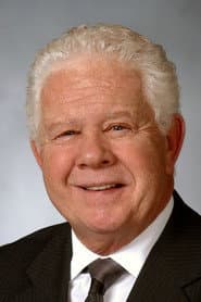Patrick Cronin في دور Michaelson
