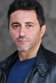 Corrado Oddi as Filippo de Pisis (voice)
