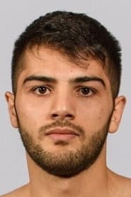 Erik Bazinyan dans le rôle de Self