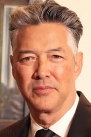 Russell Wong dans le rôle de Lieutenant Tong