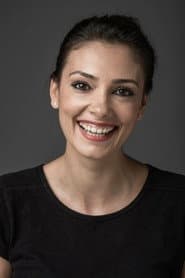 Iulia Verdes في دور Lena
