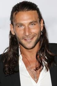 Zach McGowan dans le rôle de Soldier on Osprey