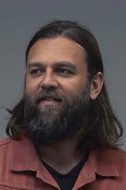 Joel Houston في دور Guitars