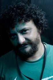 Marco Manetti dans le rôle de Bue