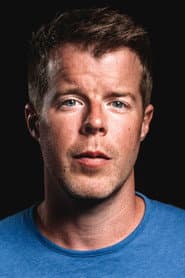 Stephen Wight في دور Steve