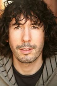 Steve Markle dans le rôle de Himself