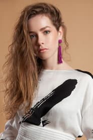 Ainhoa Alsina في دور Àsia nena