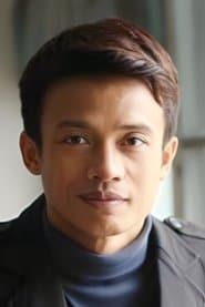 Chupong Changprung dans le rôle de Natee