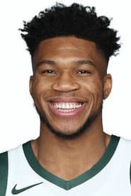 Giannis Antetokounmpo dans le rôle de Self