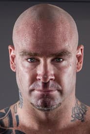 Lucas Browne dans le rôle de Self