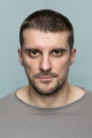 Никита Дювбанов dans le rôle de Marcus