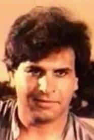 Humayun Qureshi في دور Dr. Diyang