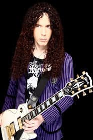 Marty Friedman dans le rôle de Himself