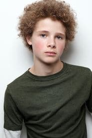 Aidan Wojtak-Hissong as Youngest Child