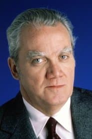 Kenneth McMillan dans le rôle de Brannigan