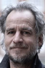Marcel Faber في دور Nanne