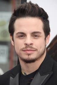 Casper Smart as Remo Street