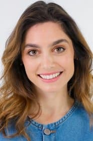 Juliana Schalch as Namorada de Beto