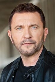 Kristof Konrad dans le rôle de Ustinov