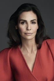 Inés Sastre dans le rôle de Bella Cantante