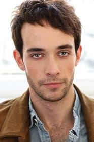 Jake Horowitz dans le rôle de Benjamin